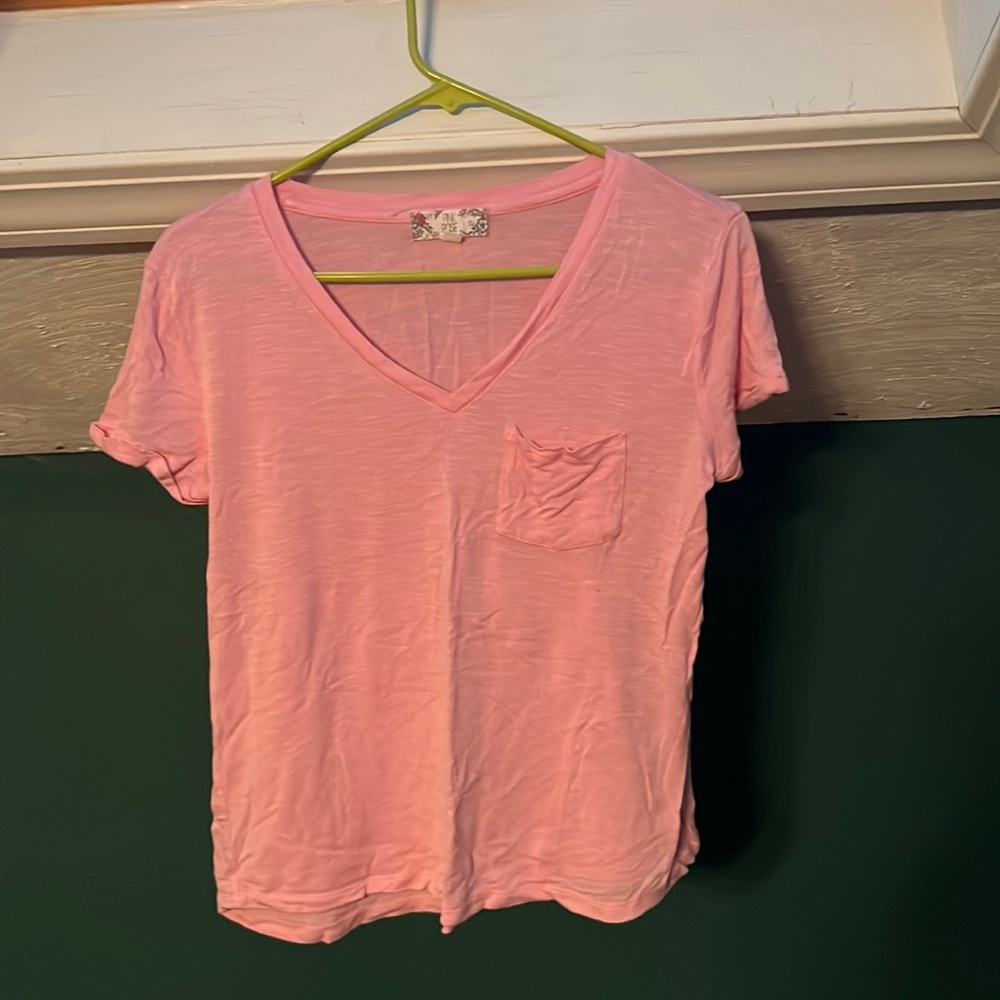 Pink v neck t
